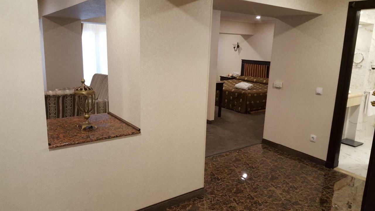 Grand Mir Hotel Tasjkent Eksteriør billede