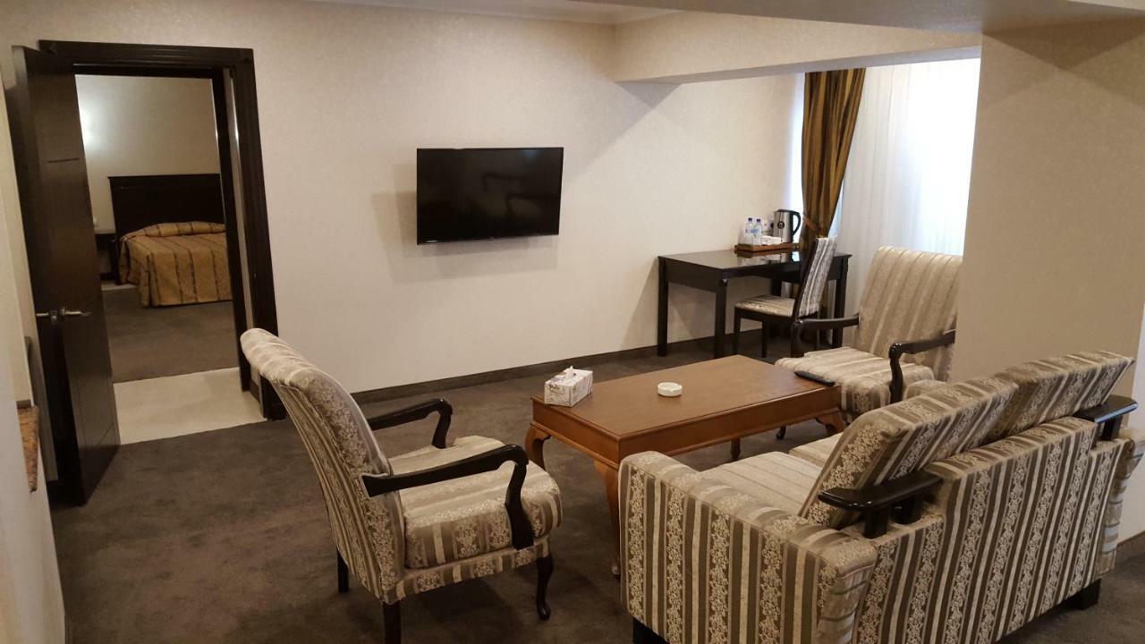 Grand Mir Hotel Tasjkent Eksteriør billede